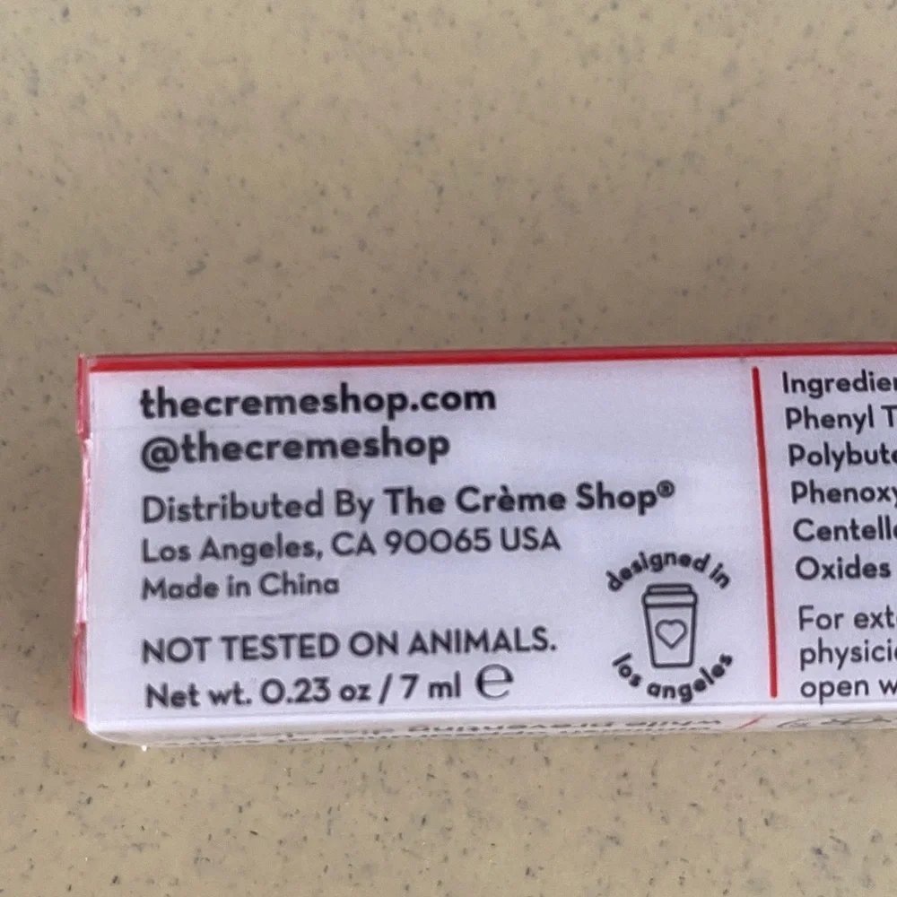 The Crème Shop full coverage rescue concealer Deep (40)